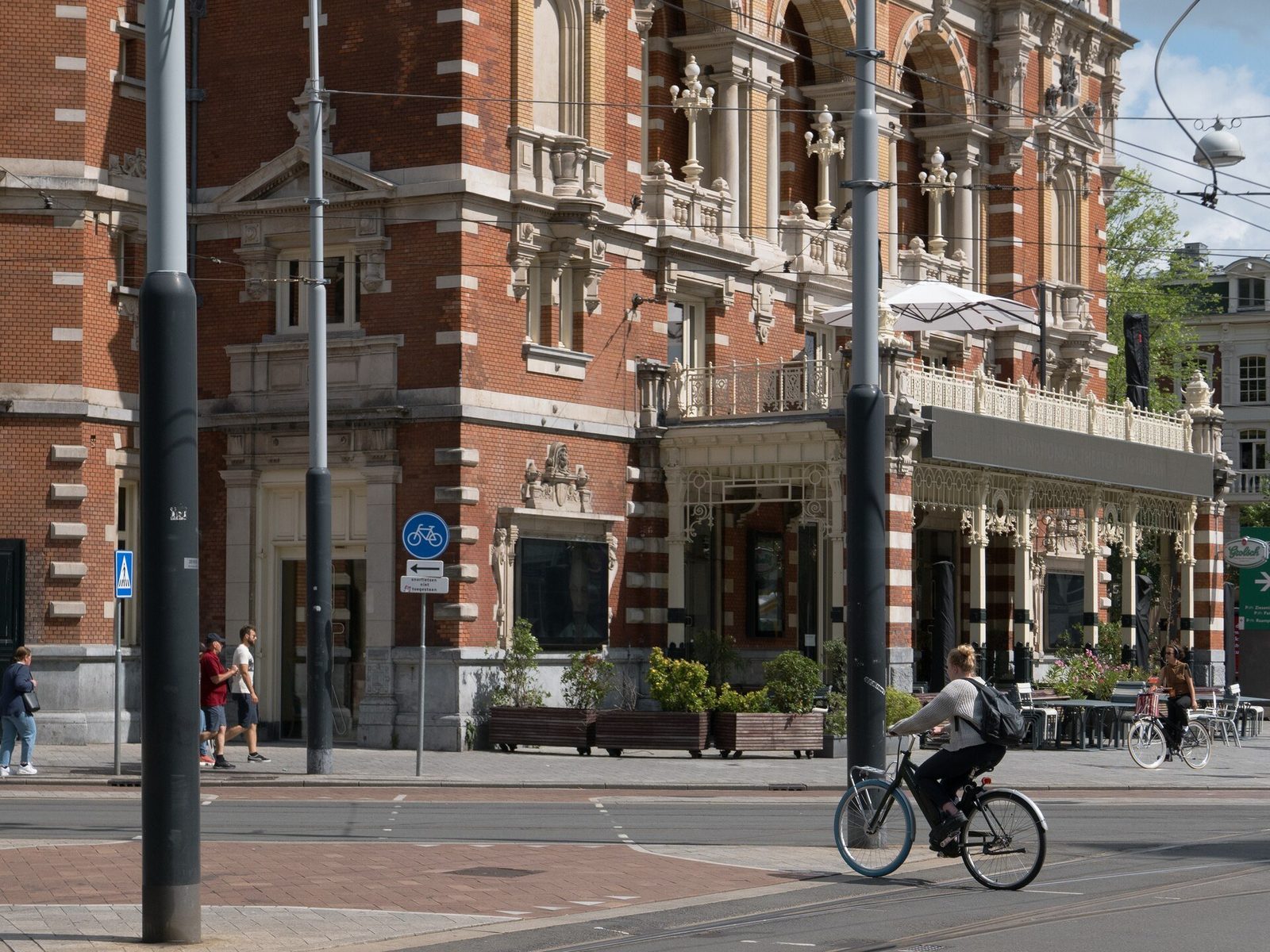 Belt-Drive Commuter E-Bikes