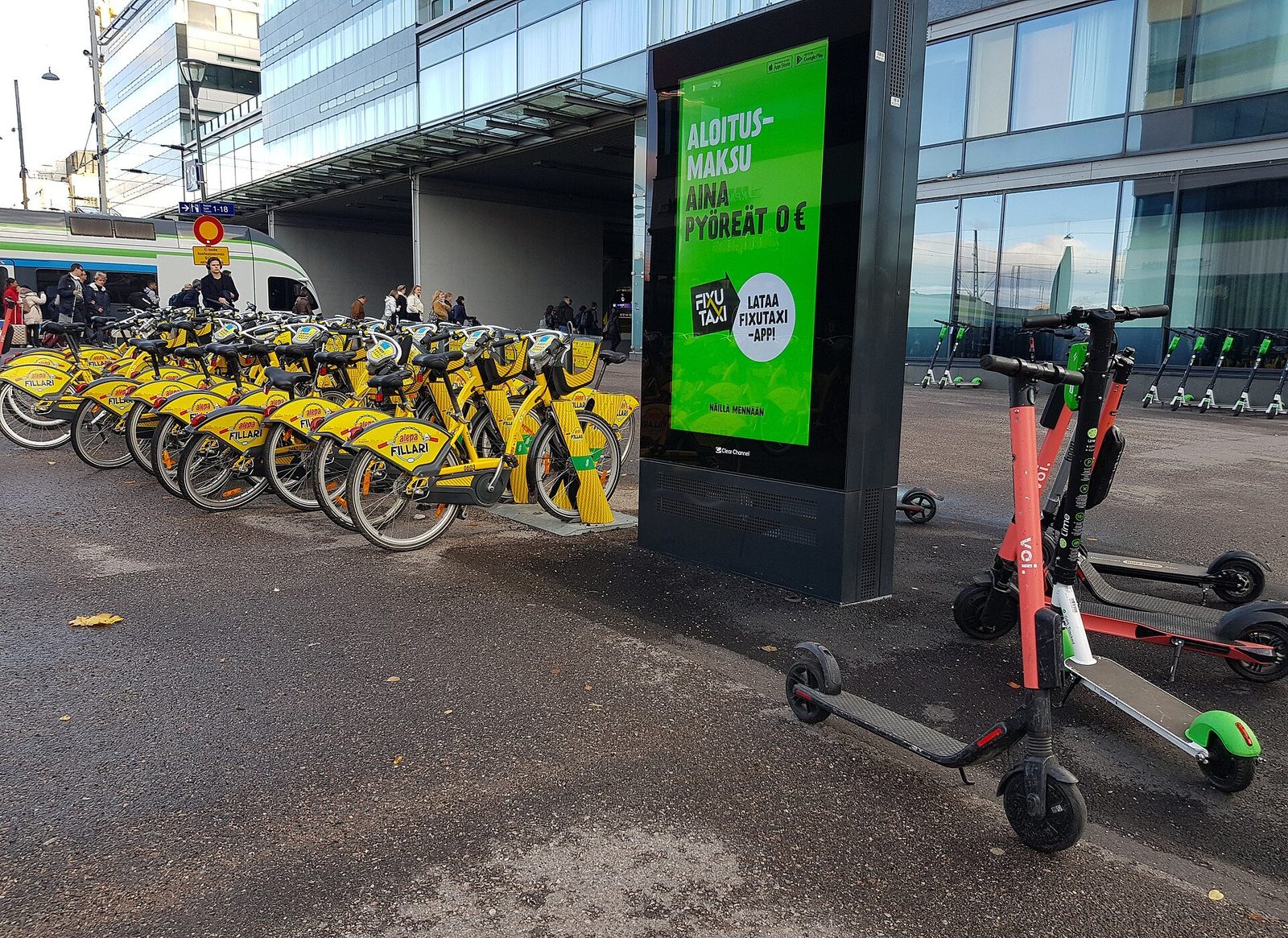 Step-Through Commuter E-Bikes